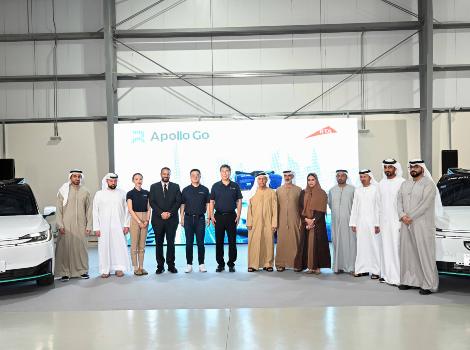 Image for Al Tayer and Wang Launch Autonomous Vehicles Operations and Control Centre