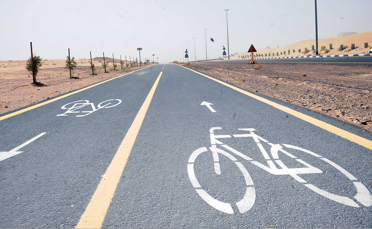 cycling track photo 1